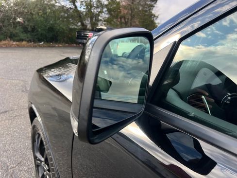 Used 2019 Dodge Durango R/T w/ Technology Group image 32