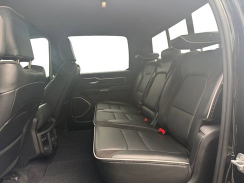Used 2025 RAM 1500 Laramie AWD/4WD image 13