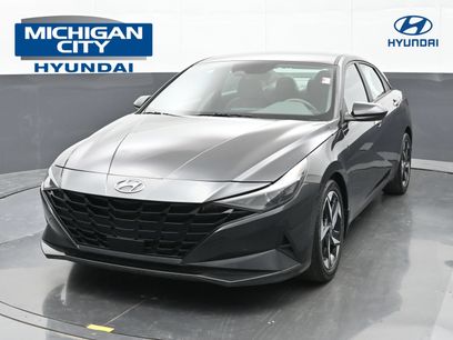 Used 2023 Hyundai Elantra SEL w/ Convenience Package
