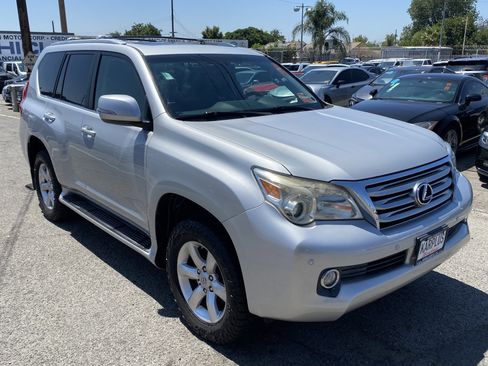 Used 2011 Lexus GX 460 image 6