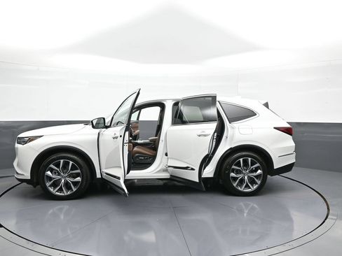 Certified 2023 Acura MDX SH-AWD w/ Technology Package image 45