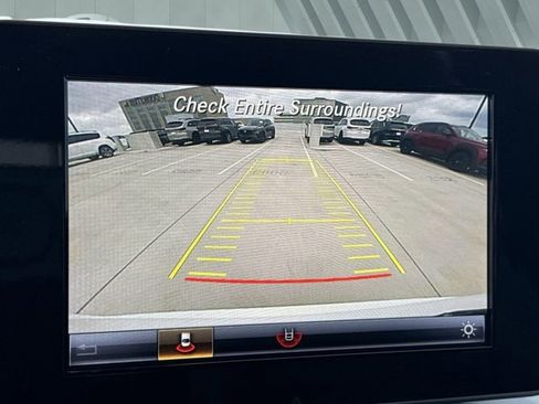 Used 2018 Mercedes-Benz GLC 300 image 17