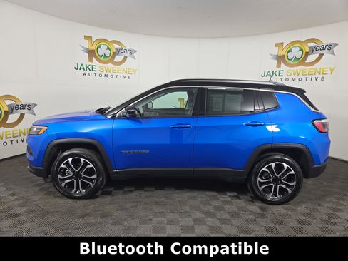 Certified 2022 Jeep Compass Limited image 6