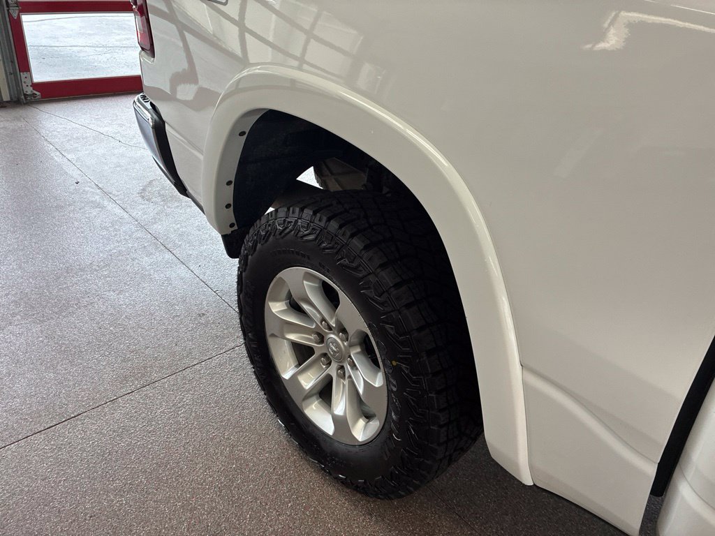 Used 2022 RAM 1500 Laramie w/ Off Road Group AWD/4WD image 42