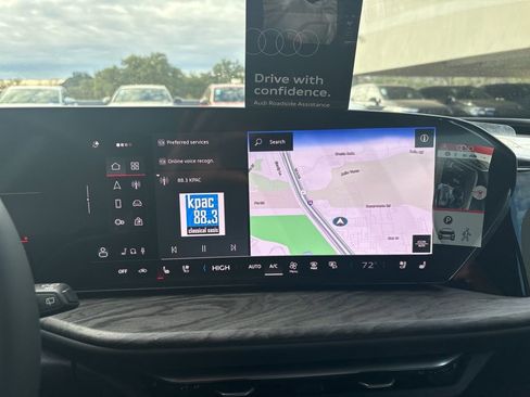 New 2025 Audi Q5 2.0T Premium Plus image 16