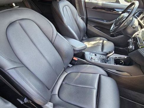 Used 2022 BMW X2 xDrive28i w/ Convenience Package AWD/4WD image 38