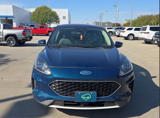 Used 2020 Ford Escape SE AWD/4WD image 3