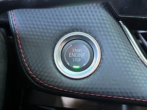 Used 2025 Chevrolet Equinox RS image 23