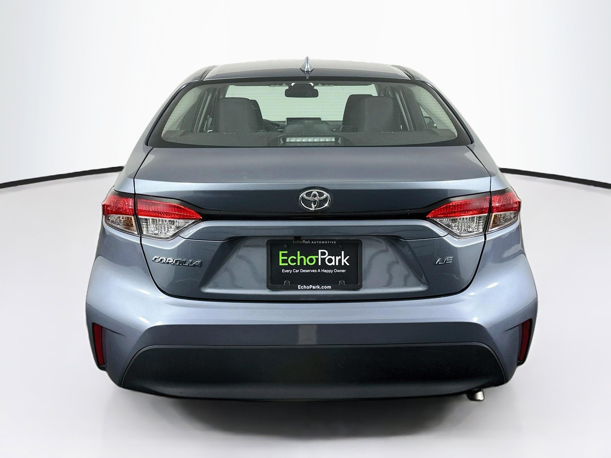 Used 2025 Toyota Corolla LE FWD image 7