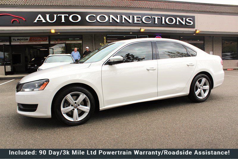 Used 2013 Volkswagen Passat 2.5 SE FWD image 1