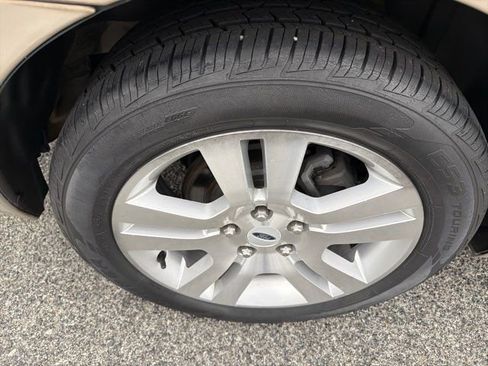 Used 2006 Ford Fusion SEL image 23