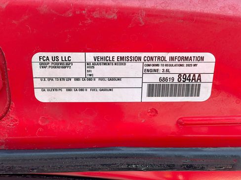Used 2023 Dodge Charger SXT RWD image 17