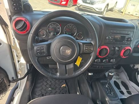 Used 2014 Jeep Wrangler Sport w/ Quick Order Package 24S AWD/4WD image 13