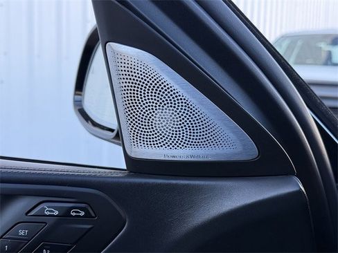 Used 2020 BMW X6 M50i w/ Executive Package image 26