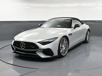 Used 2022 Mercedes-Benz SL 63 AMG 4MATIC video 1