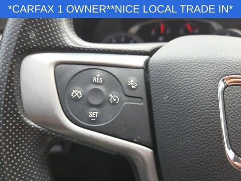 Used 2022 GMC Acadia SLE image 30