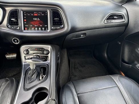 Used 2015 Dodge Challenger SXT Plus image 20