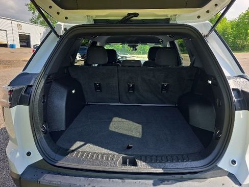 Certified 2026 Chevrolet Equinox LT AWD/4WD image 31