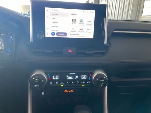 Used 2025 Toyota RAV4 LE image 18