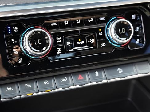 New 2026 GMC Sierra 1500 Denali image 16