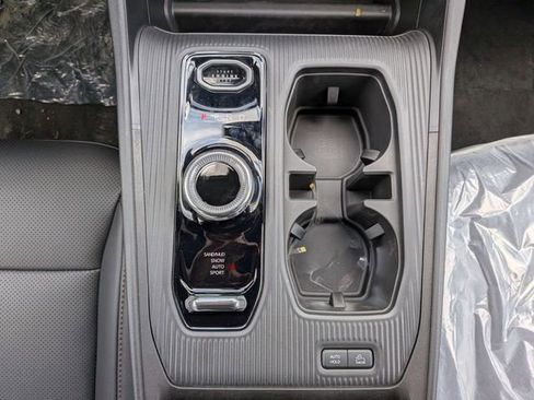 New 2026 Jeep Cherokee Limited AWD/4WD image 18