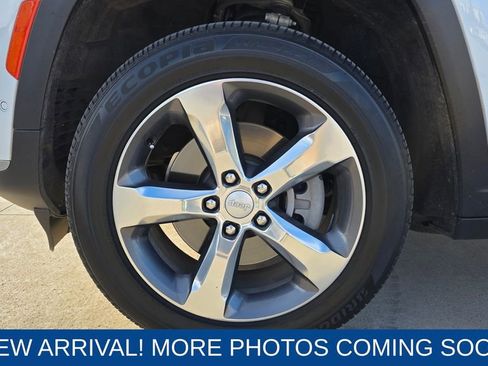 Used 2022 Jeep Grand Cherokee L Limited w/ Luxury Tech Group II image 10