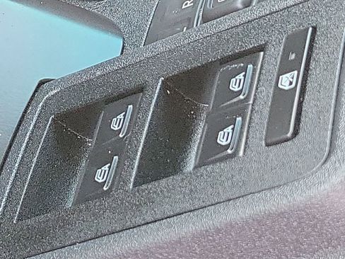 Used 2024 Ford Bronco Outer Banks image 25