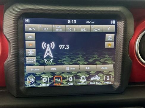 Used 2021 Jeep Gladiator Rubicon image 14