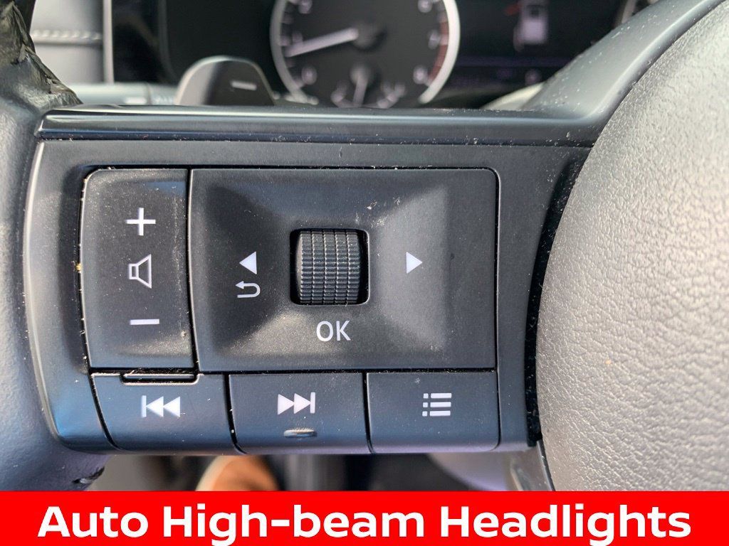 Certified 2025 Nissan Pathfinder SV AWD/4WD image 19
