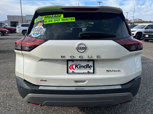 Used 2023 Nissan Rogue SV image 21