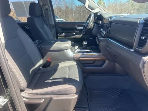 Used 2022 Chevrolet Silverado 1500 LT Trail Boss w/ Convenience Package II image 39