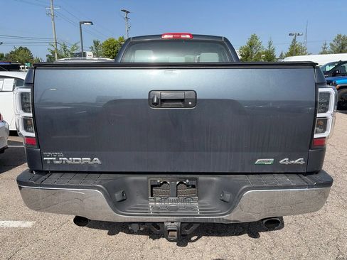 Used 2009 Toyota Tundra 4x4 Double Cab w/ Tow Pkg image 6
