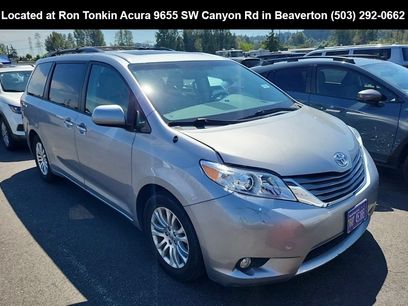Used 2014 Toyota Sienna XLE