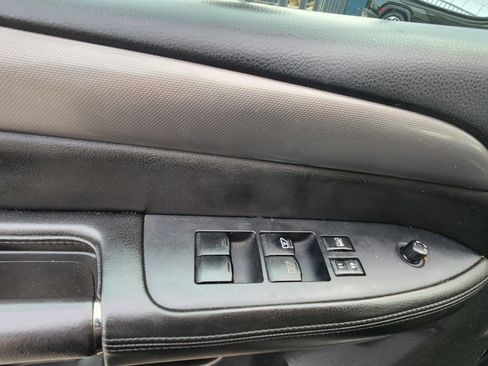 Used 2011 Nissan Armada SV RWD image 9