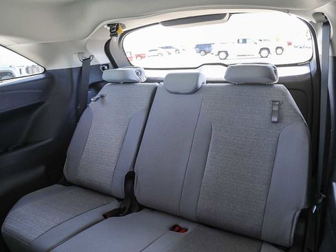 New 2026 Toyota Sienna LE image 21