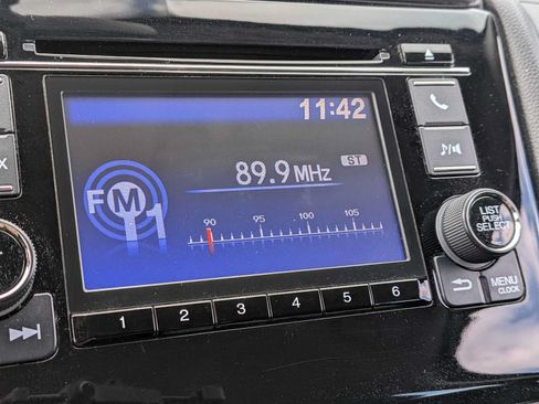Used 2015 Honda Fit LX image 23
