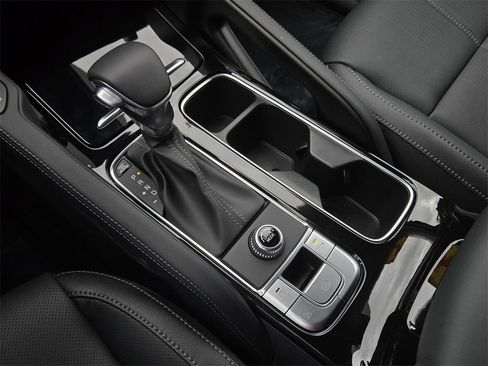 Used 2024 Kia Telluride EX image 21