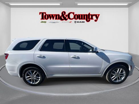 Certified 2022 Dodge Durango GT image 3