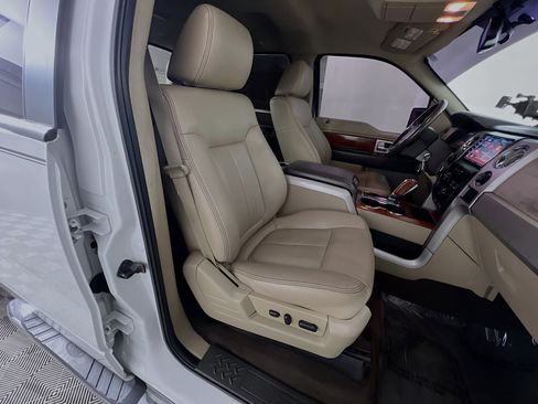 Used 2010 Ford F150 Lariat image 29