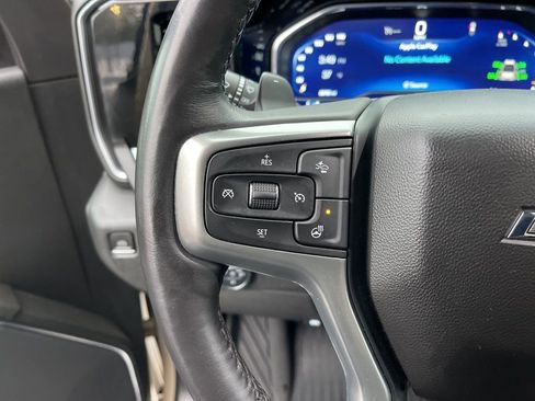 Used 2022 Chevrolet Silverado 1500 LT Trail Boss image 17