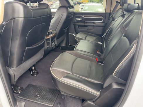 Used 2022 RAM 2500 Laramie AWD/4WD image 16