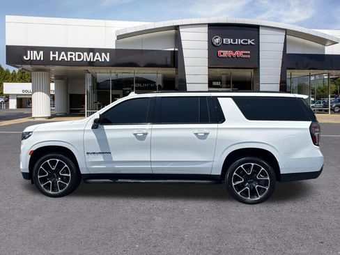 Used 2024 Chevrolet Suburban RST w/ Luxury Package AWD/4WD image 4