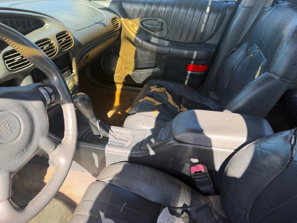 Used 2003 Pontiac Grand Prix GT w/ Equipment Group 2 FWD image 12