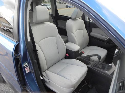 Used 2015 Subaru Forester 2.5i Premium image 37