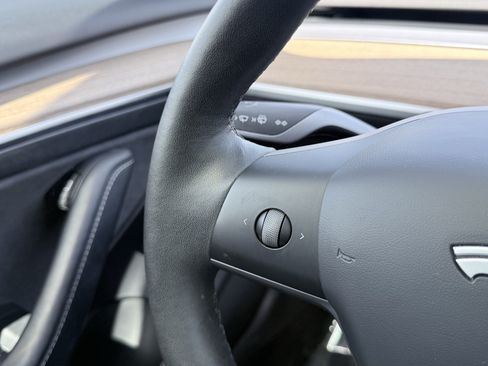 Used 2023 Tesla Model 3 Standard Range RWD image 59