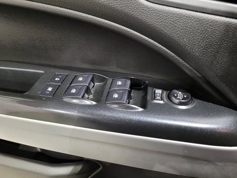 Used 2018 Chevrolet Colorado ZR2 w/ ZR2 Midnight Special Edition image 44