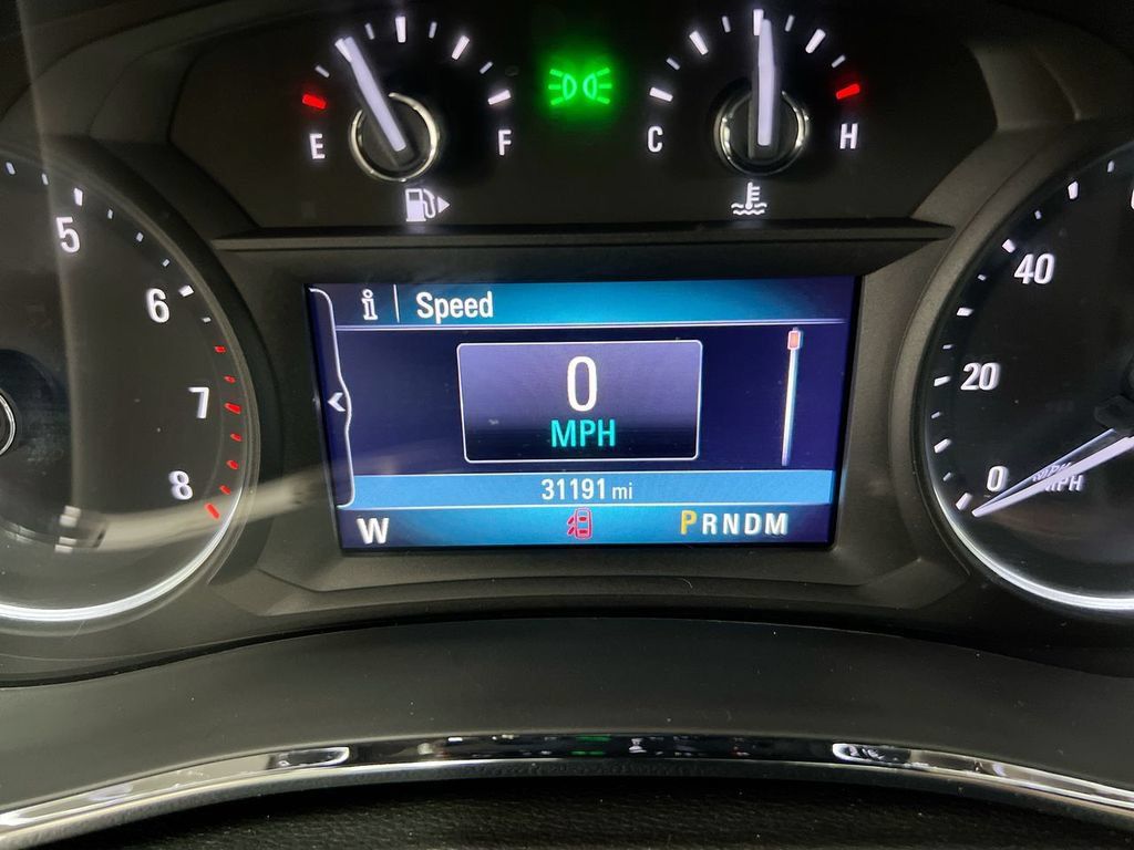 Used 2022 Buick Encore Preferred w/ Safety Package FWD image 13