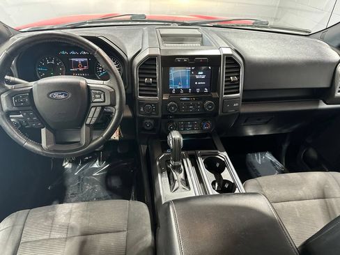 Used 2017 Ford F150 XLT w/ Equipment Group 302A Luxury AWD/4WD image 7