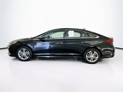 Used 2018 Hyundai Sonata SEL w/ Tech Package 02 FWD image 4