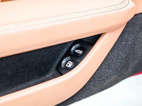 Used 2020 Lotus Evora RWD image 40